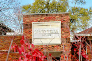 Maryville OKs new roof for portion of village hall