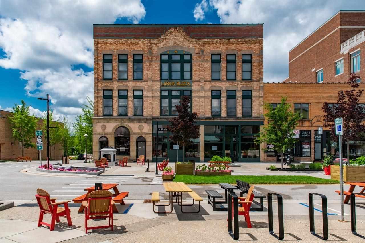 'Epicenter' of Midland's downtown is for sale