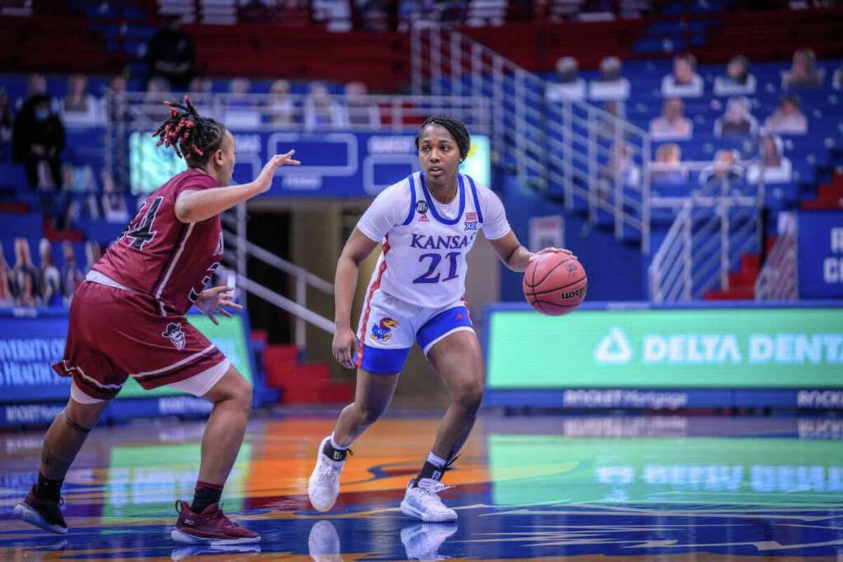 Brooklyn Mitchell has joined the Lamar University women's basketball team after transferring from Kansas.