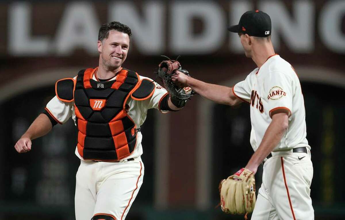 Giants' Buster Posey latest MLB star to opt out of 2020 season