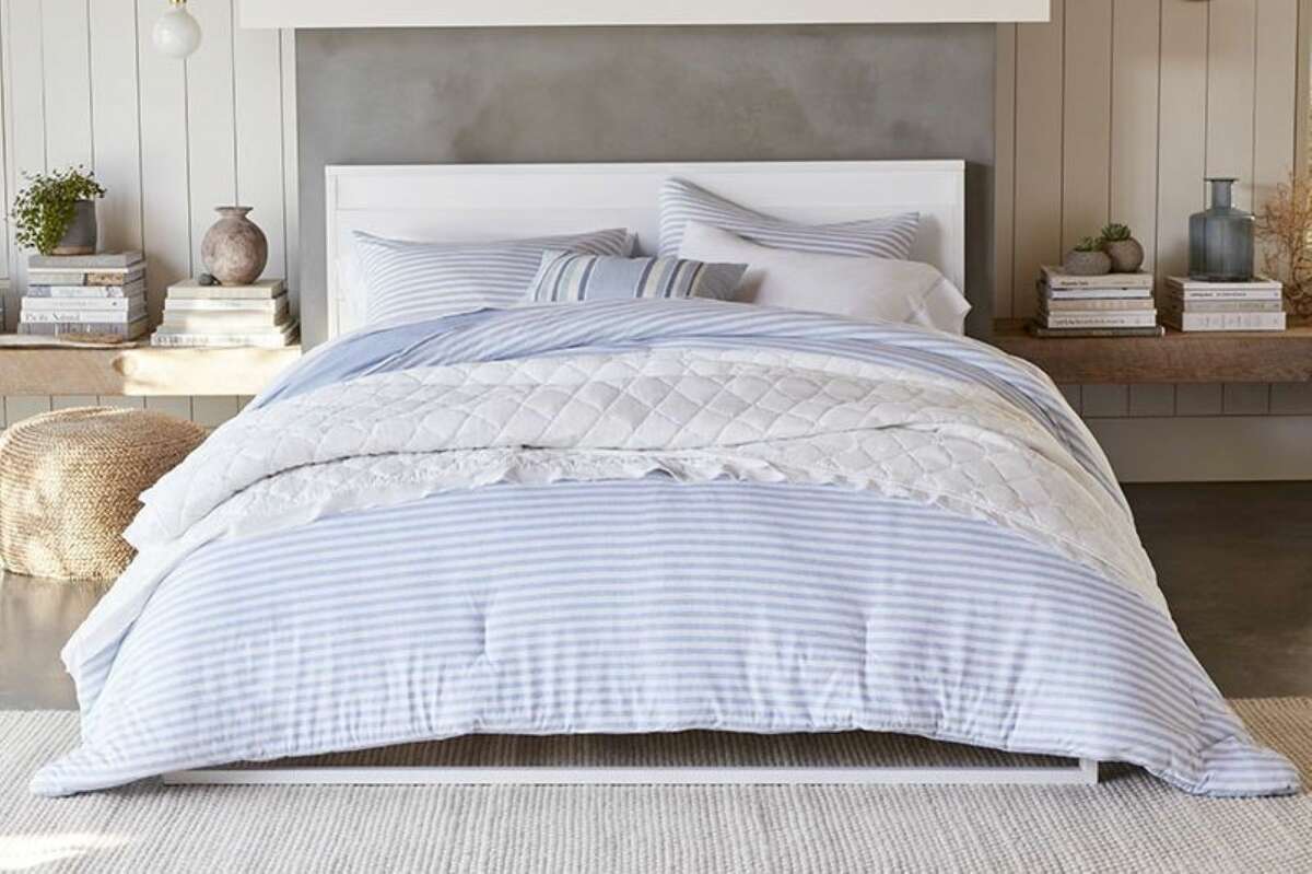 Shop chic bedding, bath towels, dishes and much more.    