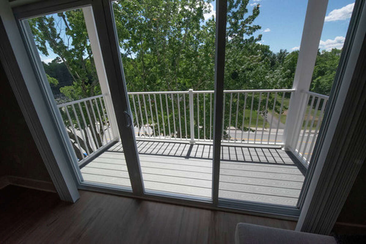 Landmark Albany apartments now open off Fuller Road