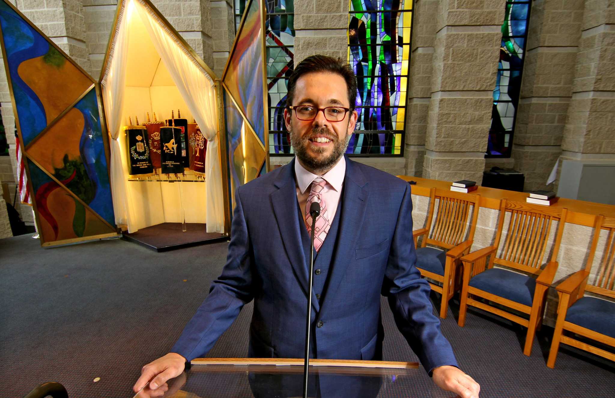 ‘What I was meant to be doing:’ New assistant rabbi to be installed at ...