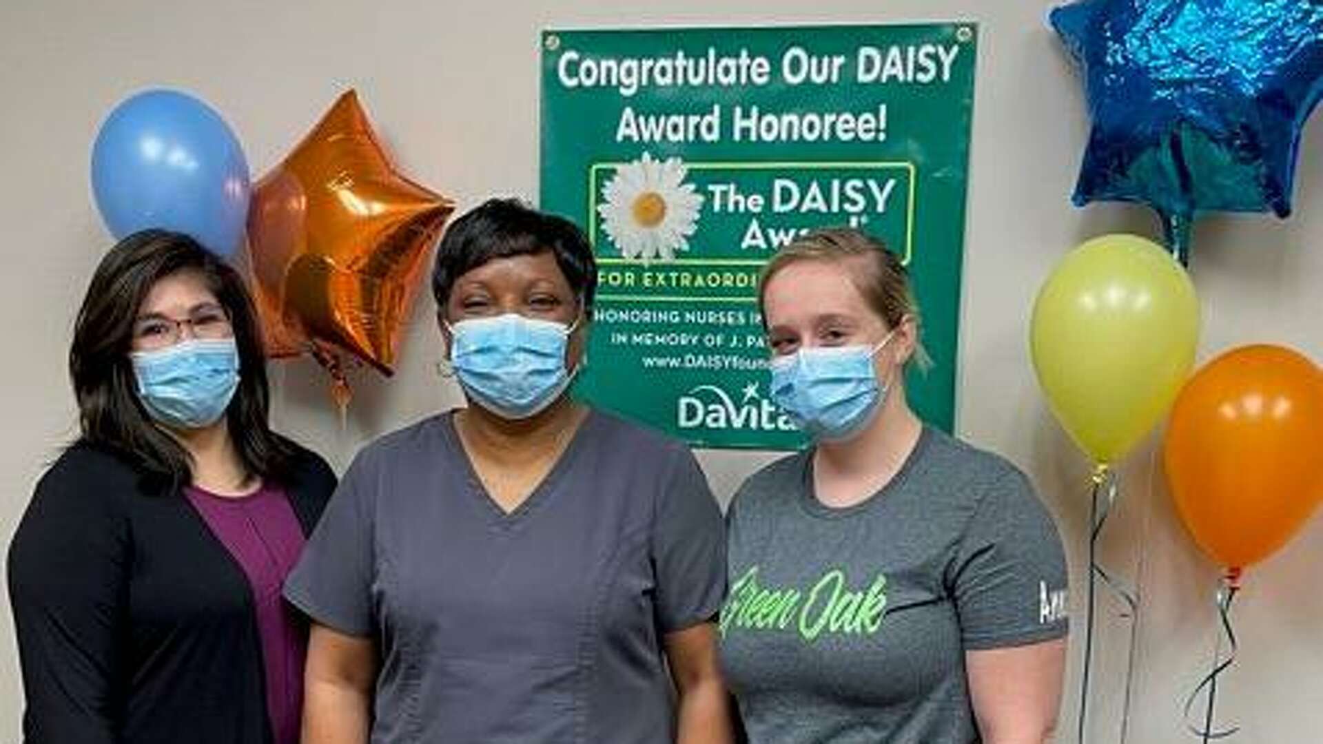 Nonprofit honors Kingwood nurse for work with dialysis patients