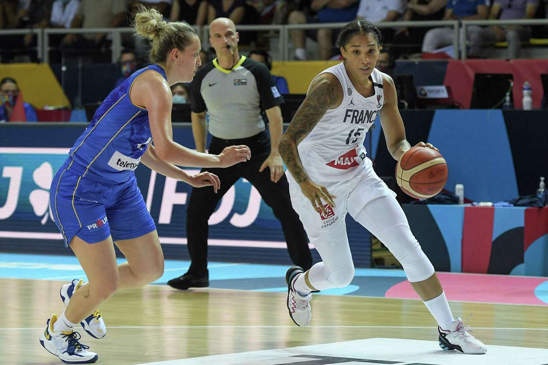 Former UConn star Gabby Williams named to French Olympic team - The UConn  Blog