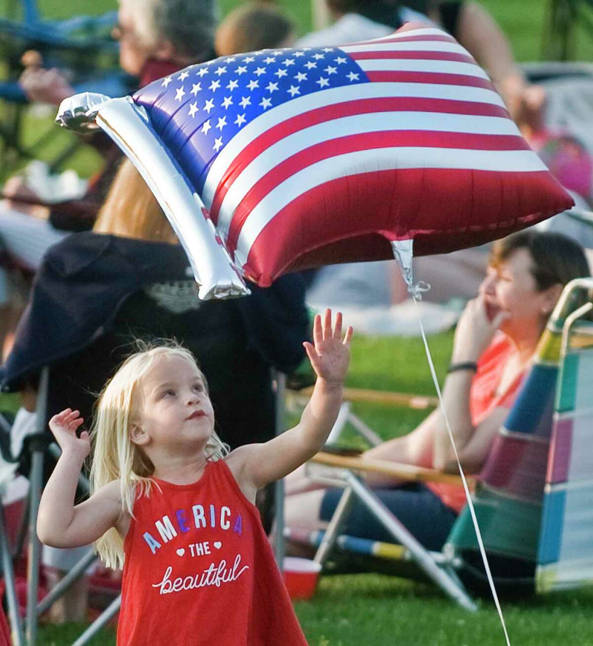 Fourth of July fireworks in Ridgefield go off with a bang