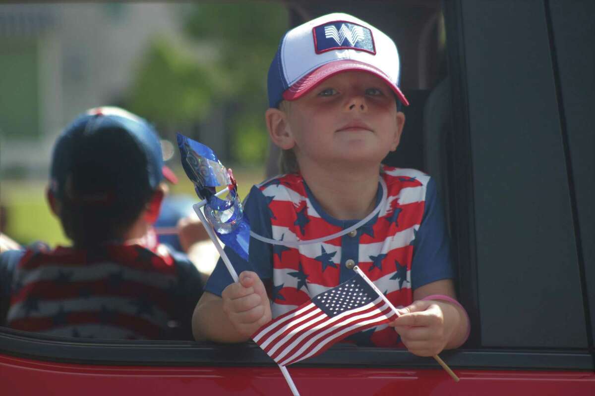 See scenes from Friendswood’s parade