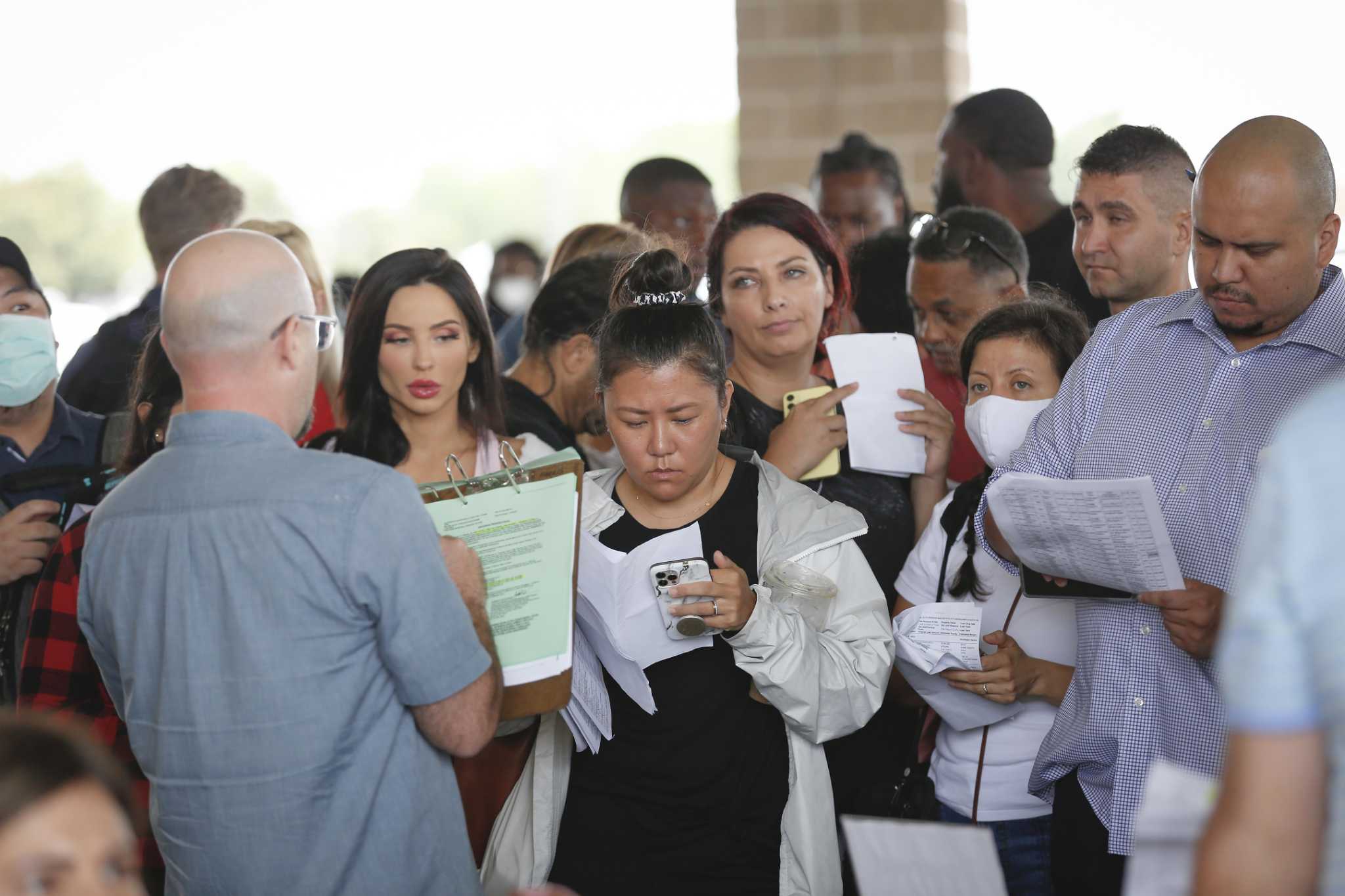 Hot Housing Market Evident At Harris County s Foreclosure Auctions