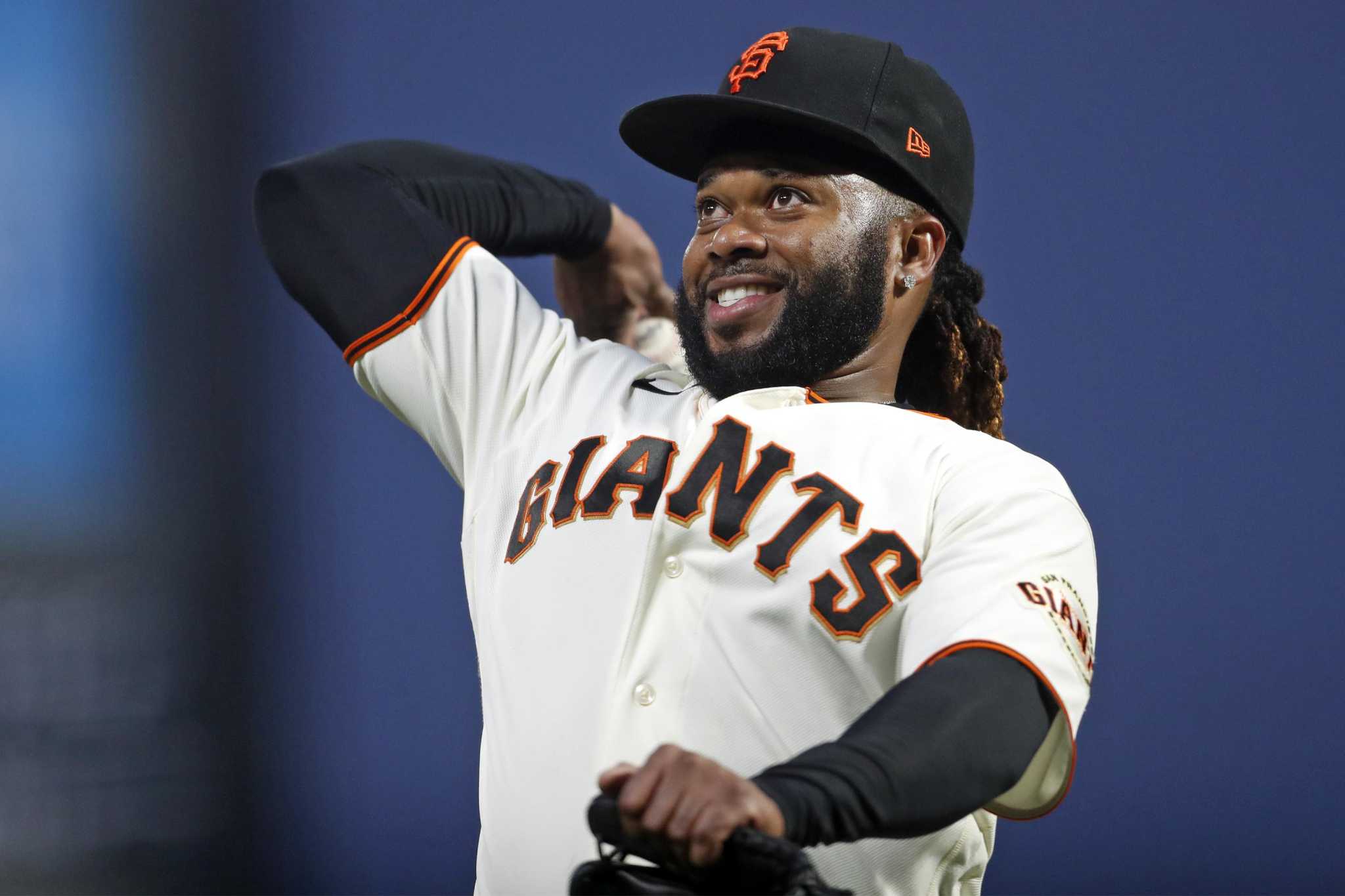 Giants fall to Cardinals despite 