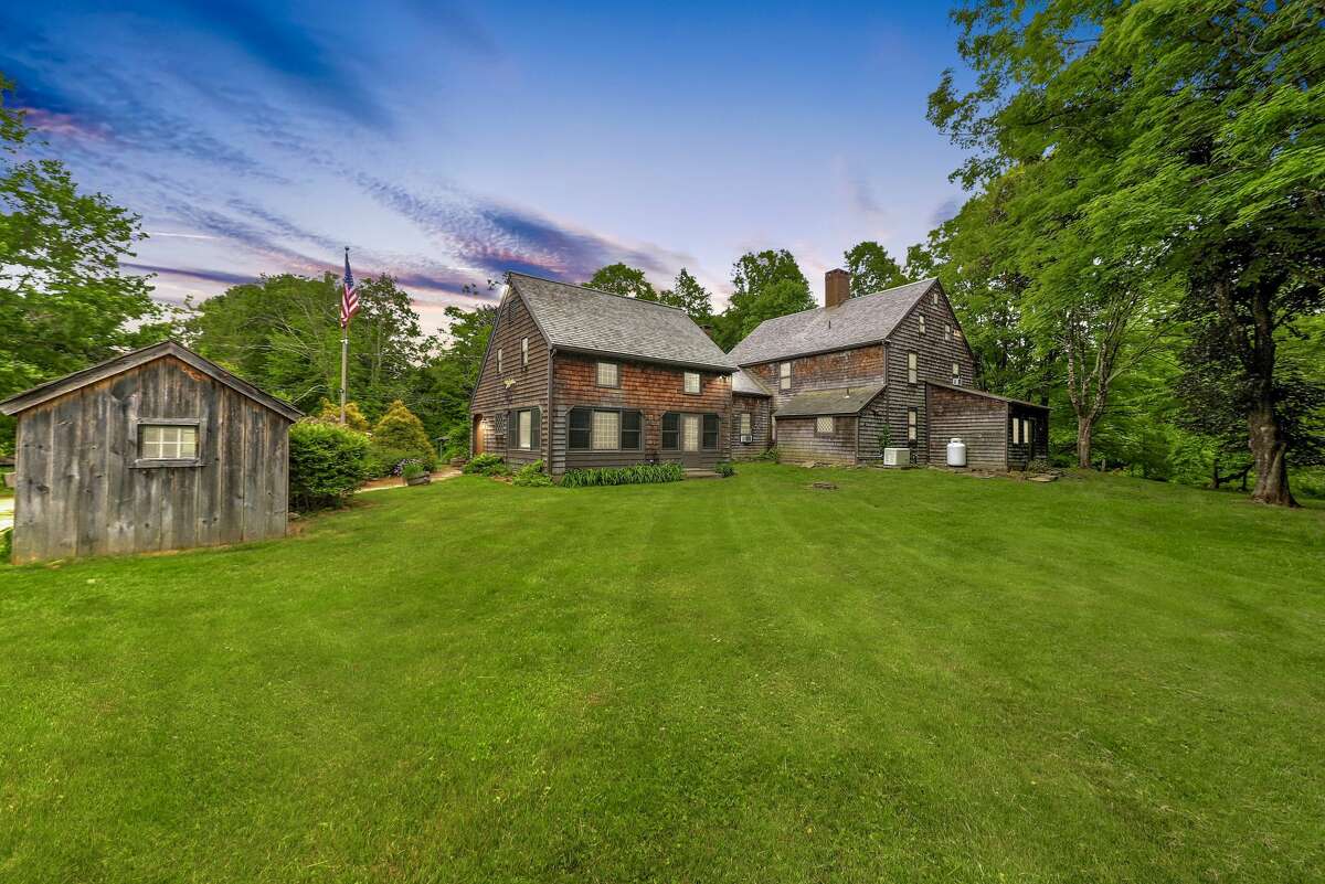 Originally built in 1710, John Glover-Schmidle House was home to one of Newtown's first settlers and its first official town clerk.