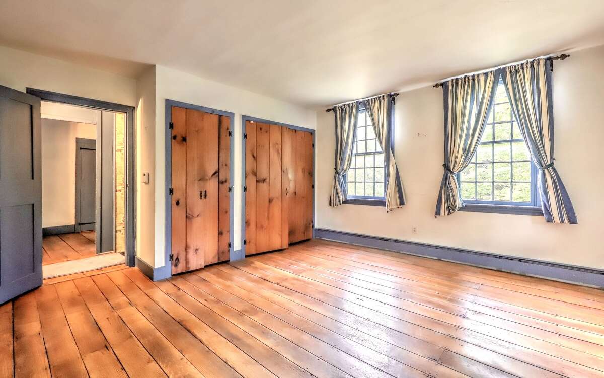Originally built in 1710, John Glover-Schmidle House was home to one of Newtown's first settlers and its first official town clerk.