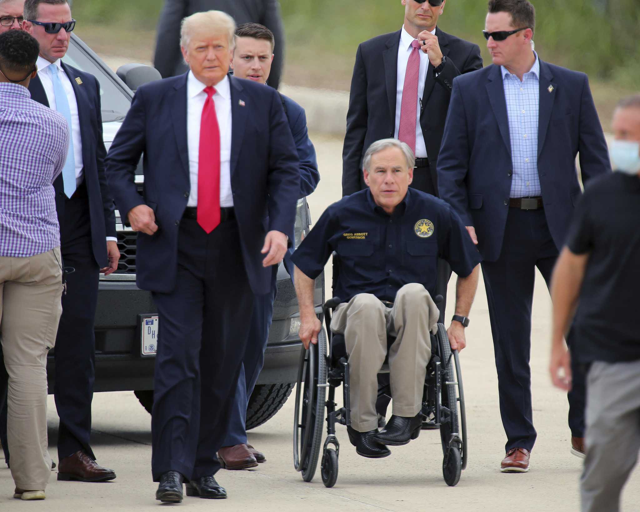 Gov. Abbott: 'We Are Not Going To Abandon Our Responsibility' On Border ...