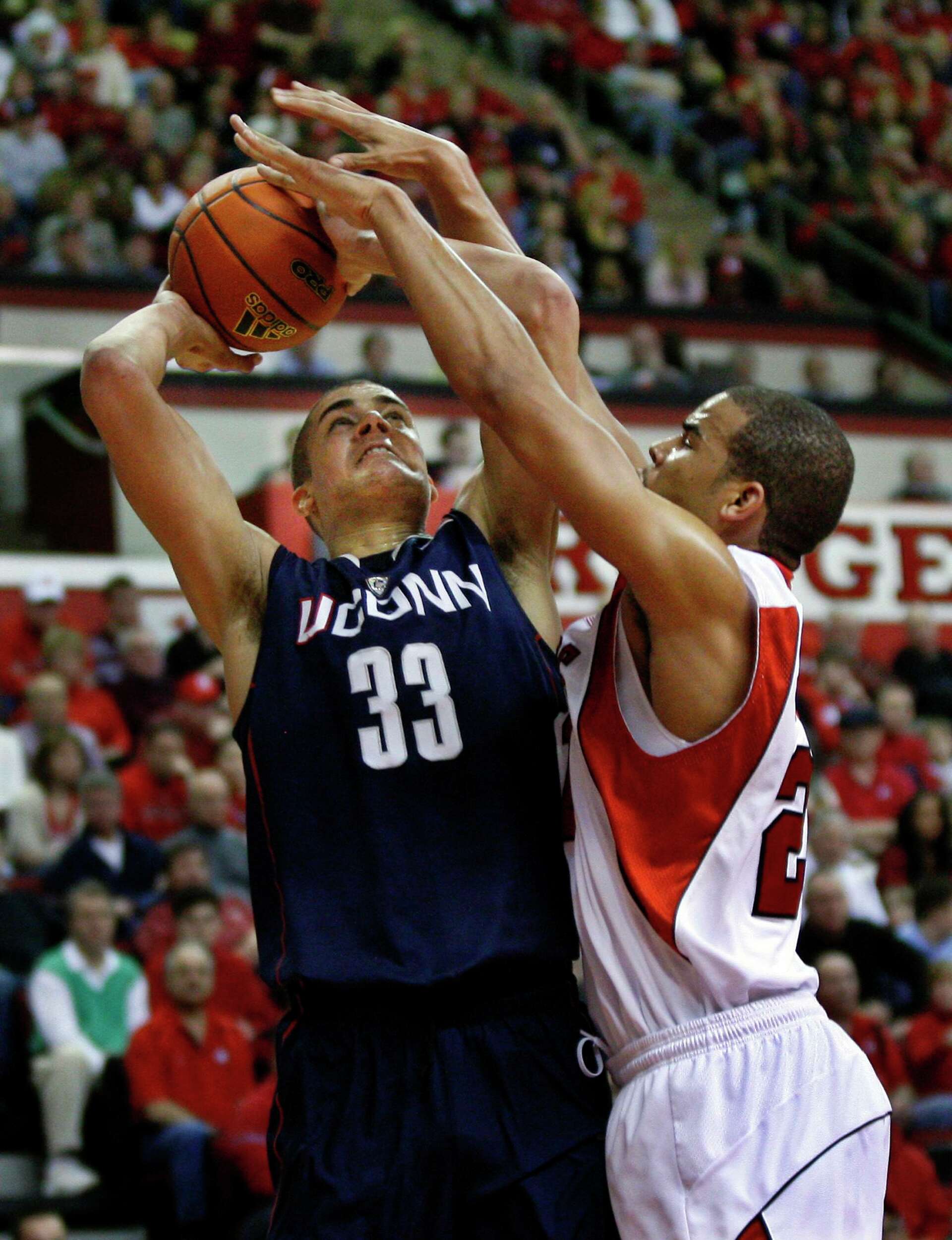 UConn's Gavin Edwards, a naturalized Japanese citizen, taking