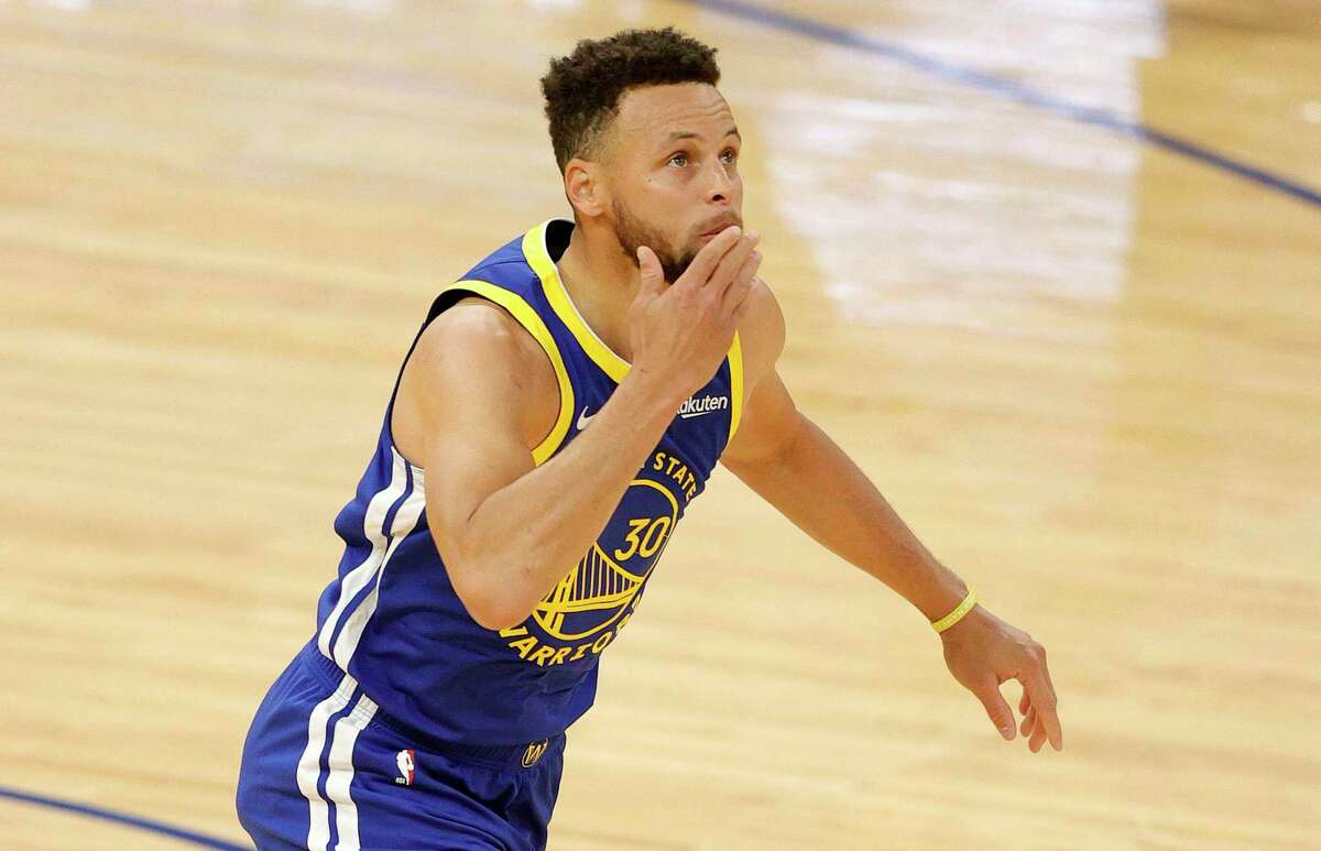 "Holey Moley," the wacky extreme mini-golf competition for which Golden State Warrior star Stephen Curry serves as executive producer and resident golf pro, returns to ABC for another season on June 17. (Ezra Shaw/Getty Images/TNS)