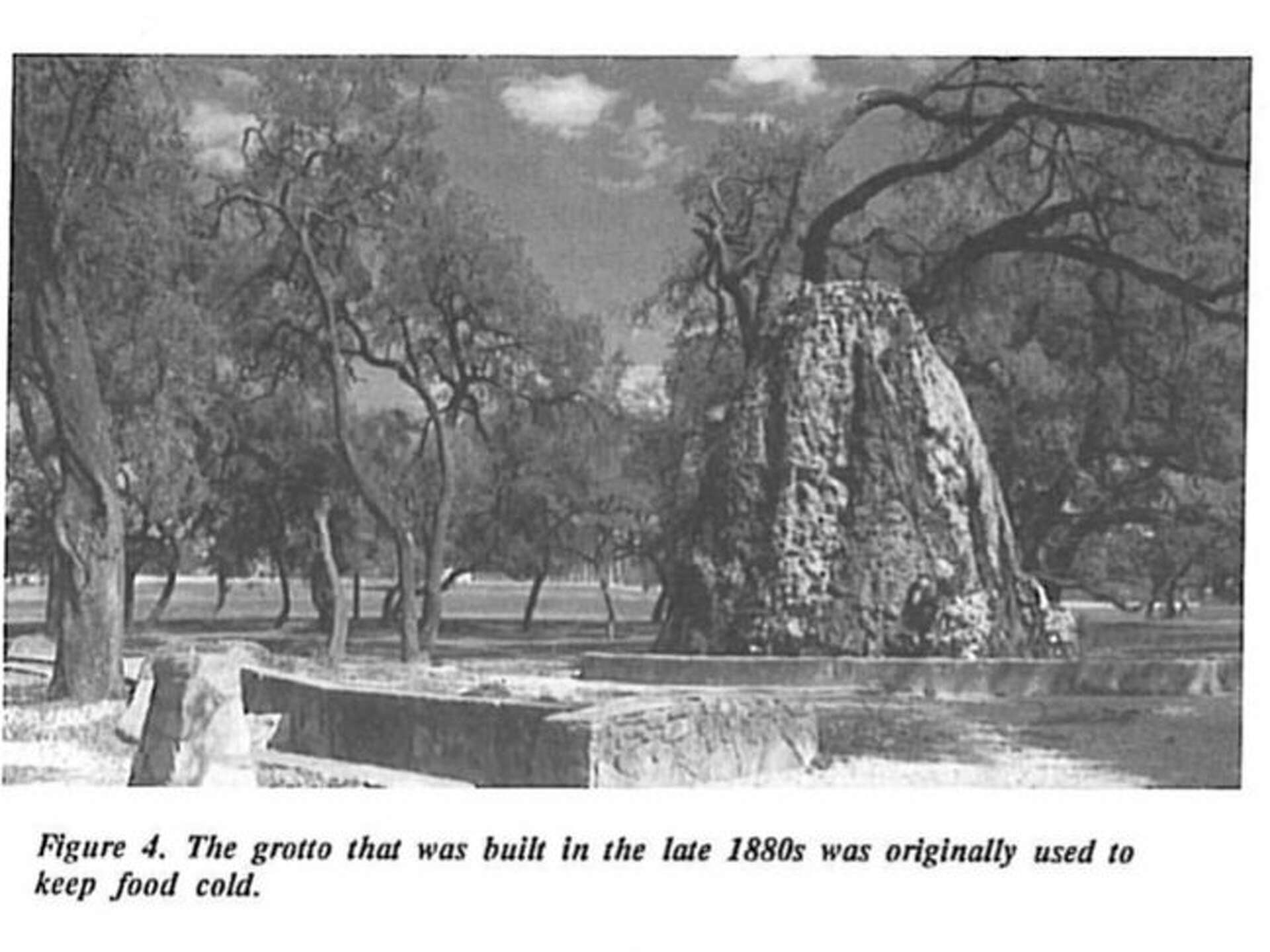 Unlocking This Mysterious And Mossy Structure At San Pedro Springs Park Unlocking This Mysterious And Mossy Structure At San Pedro Springs Park