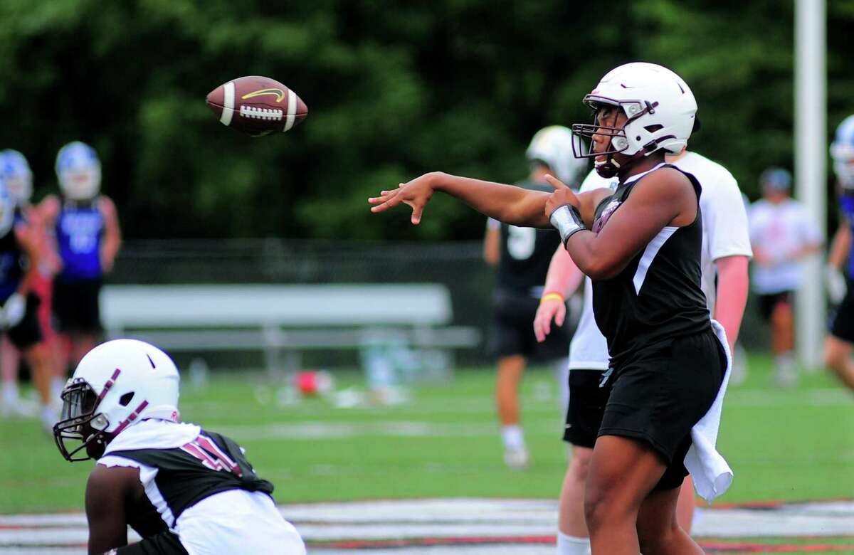 Grip It and Rip It 7on7 football notebook Day 2 Windsor wins the
