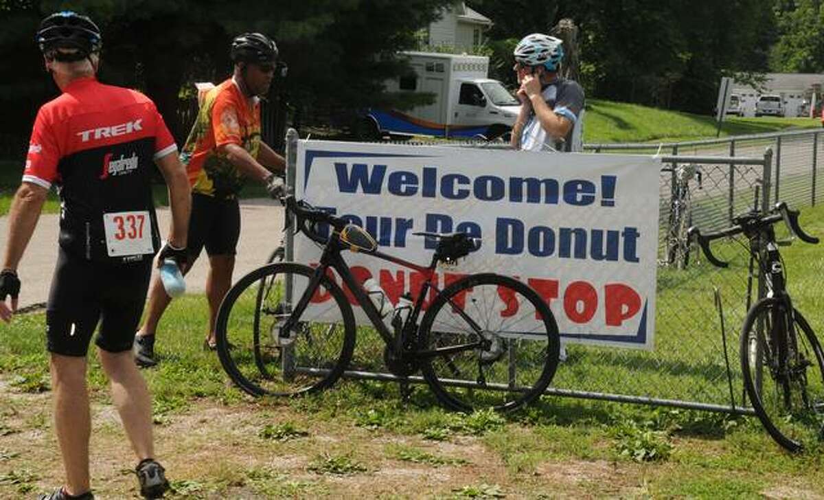 Riders roll on for Tour de Donut