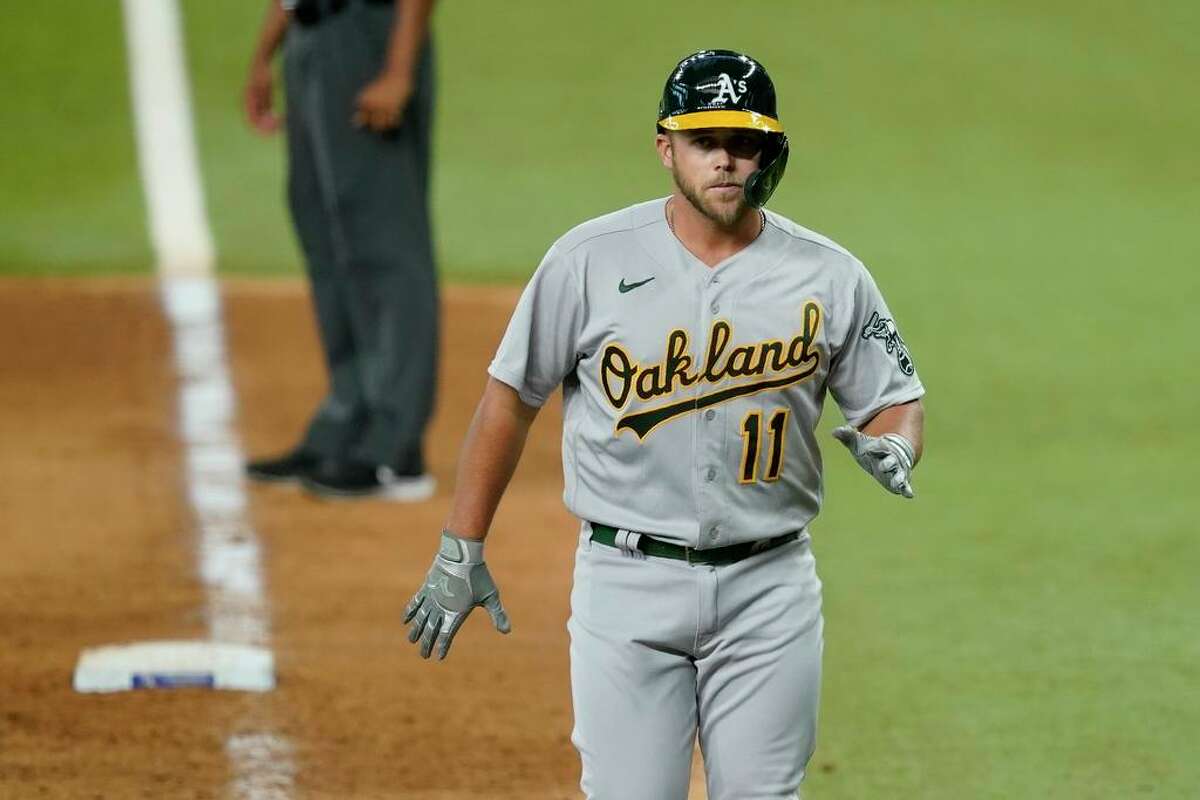 Oakland A's first-round pick Jacob Wilson signs contract, spends