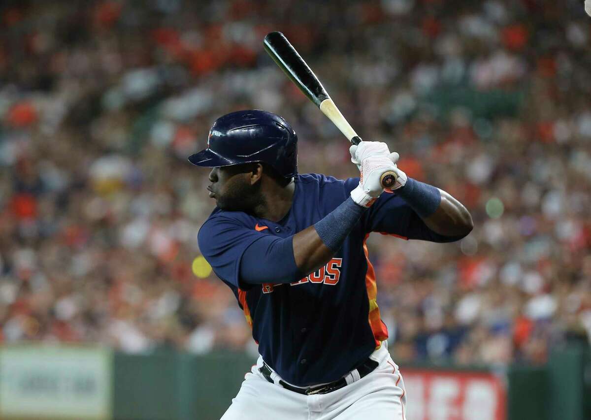 José Altuve goes shirtless, shuns doubters after walk-off HR caps ...