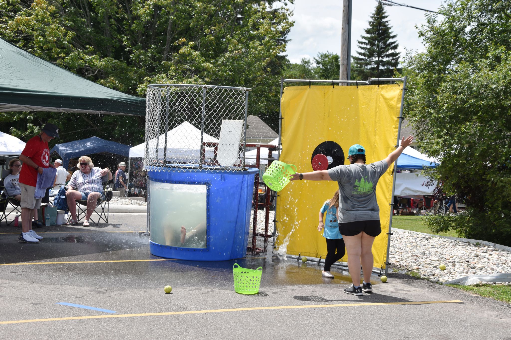 PHOTOS Ten minutes at the Bear Lake Days dunk tank