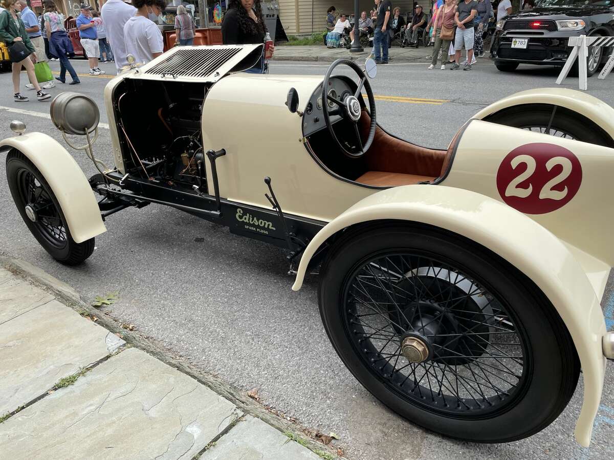 SEEN Classic cars get green light at Catskills show