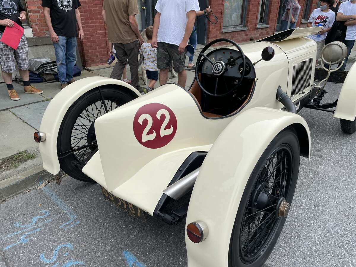 SEEN Classic cars get green light at Catskills show