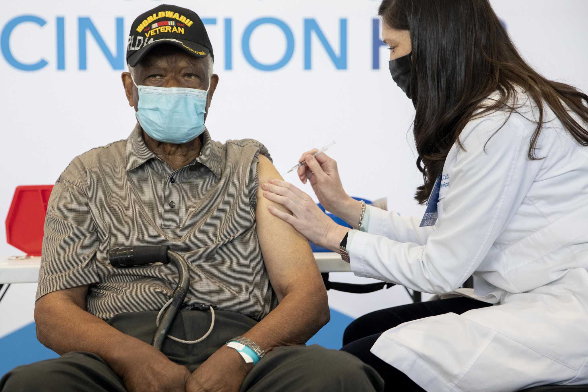 Not as concerning as it sounds: More vaccinated people getting infected in California - Vimarsana News