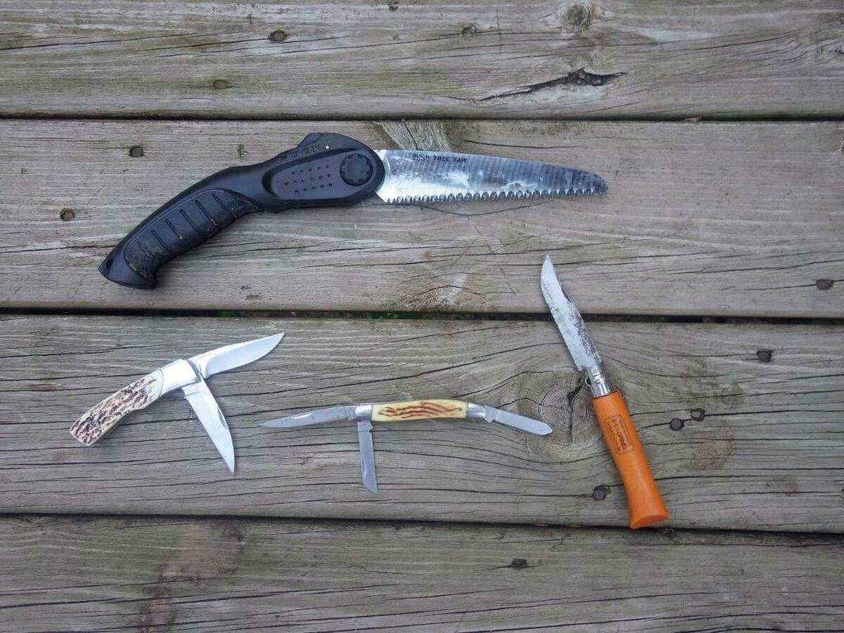 Folding knives, including saws, come in many makes, sizes and configurations. (Tom Lounsbury/Hearst Michigan)