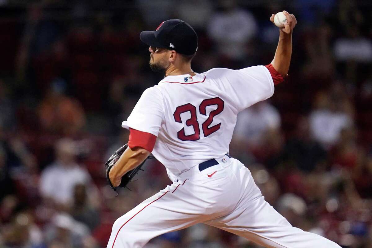 Red Sox pitcher, CT native Matt Barnes back in Hartford