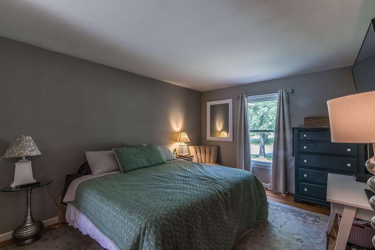 Upstate New York homes for sale with pools