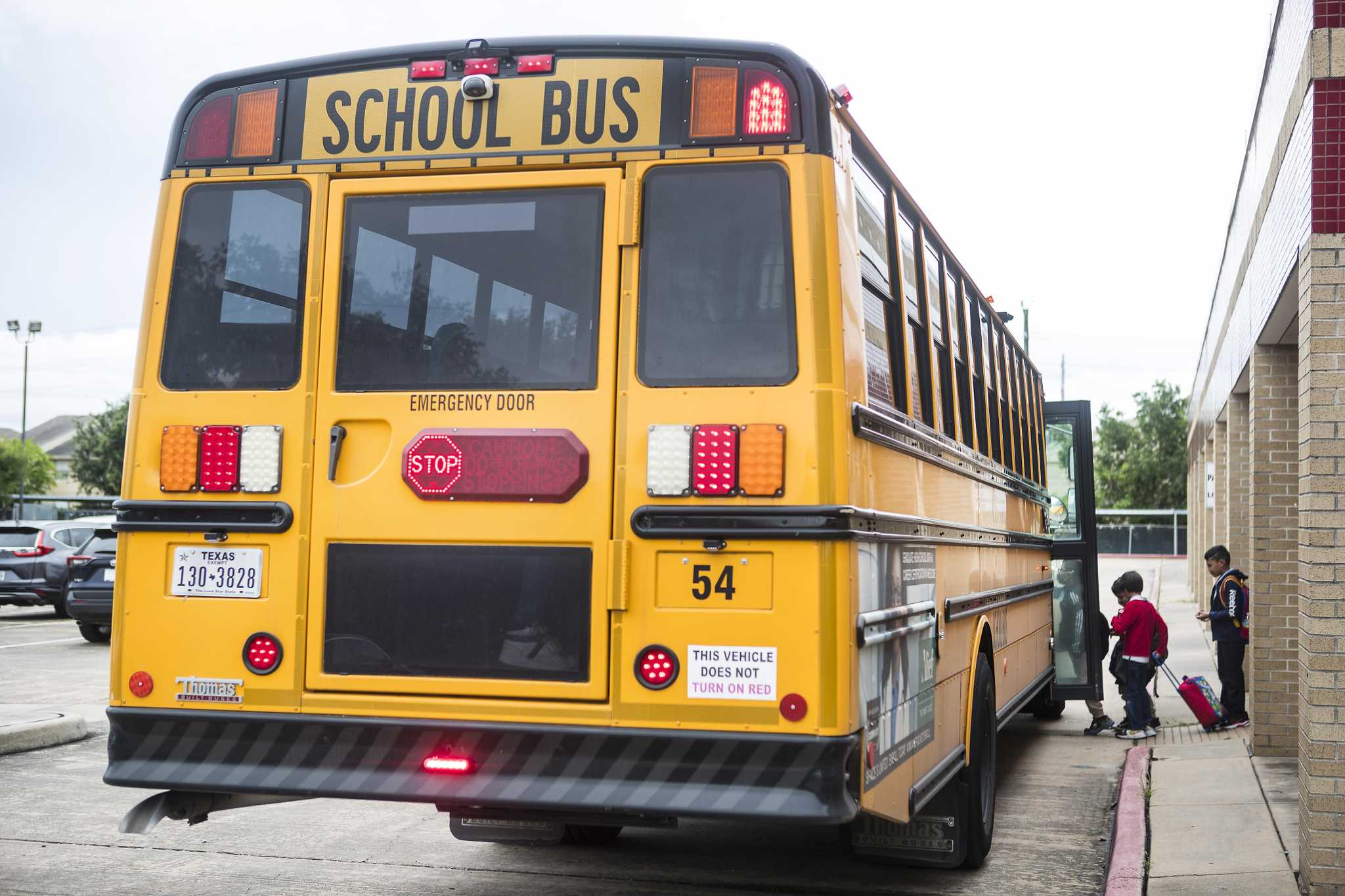 Lamar CISD Looking For Bus Drivers Aides Ahead Of School Year