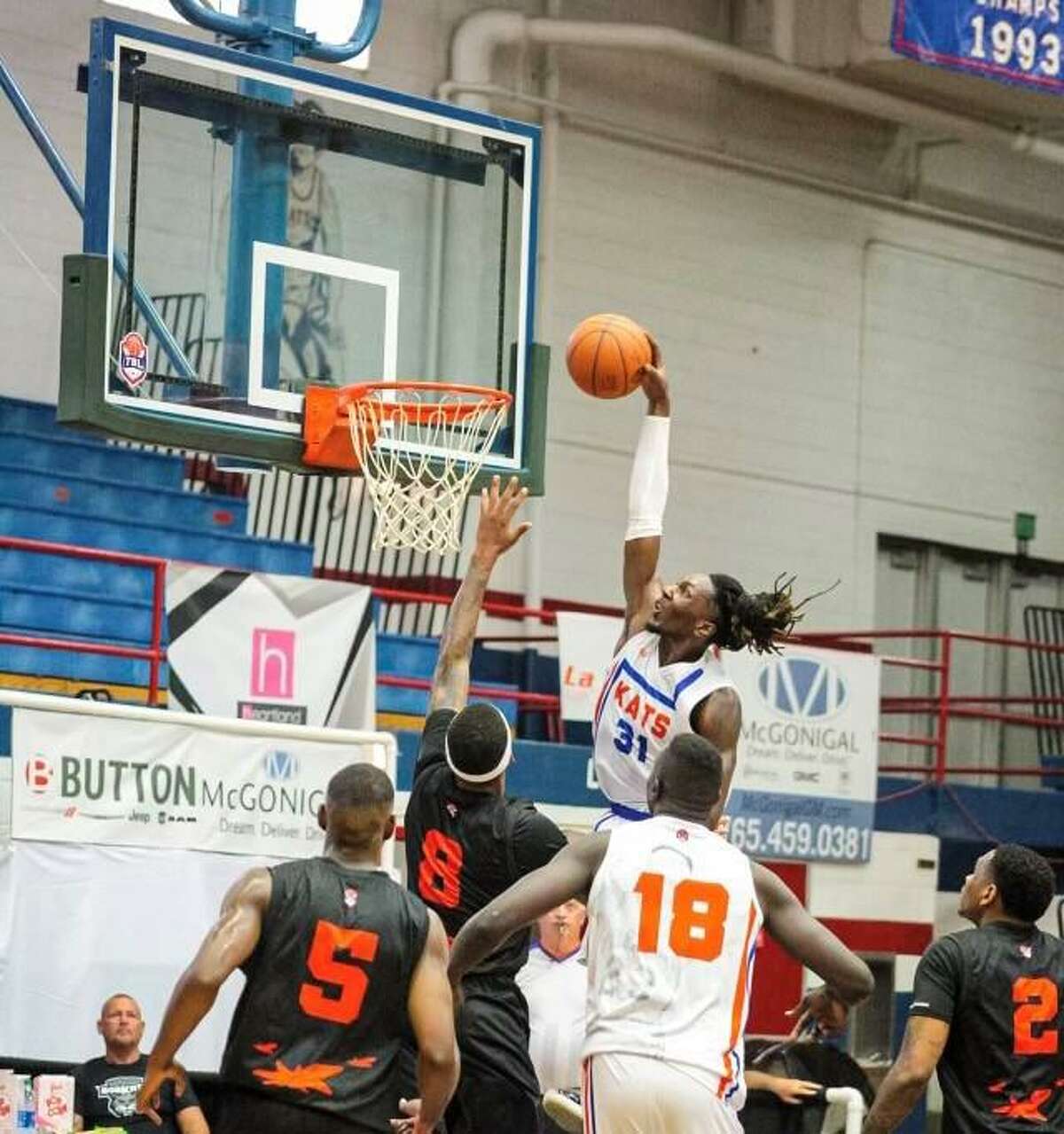 BASKETBALL Conroe grad Moore caps first professional season