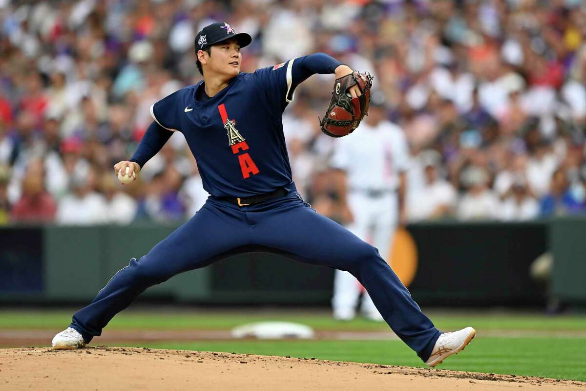 Shohei Ohtani becomes 1st player to hit, pitch in MLB All-Star Game