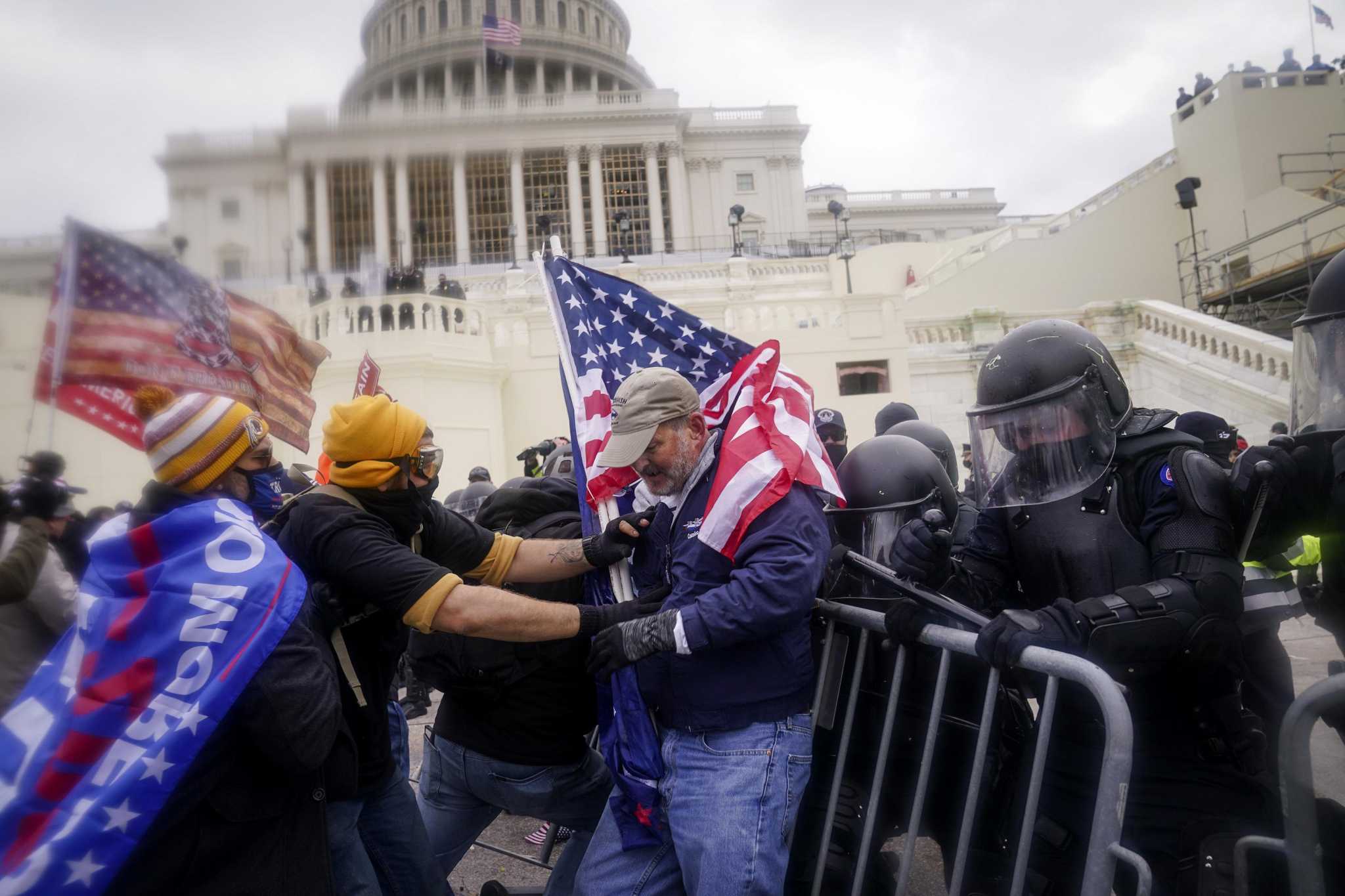 Беспорядки в США Трамп