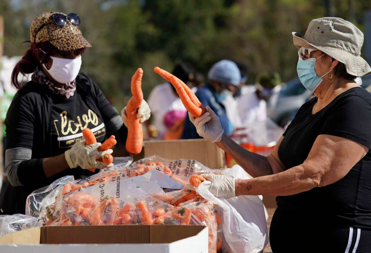The Fellowship of Faith, the Houston Black Real Estate Association and the BBVA organized a food campaign in November 2020 for those affected by the pandemic. HBREA recently donated $ 1,000 each to three families in COVID relief funds during its two-year gala.