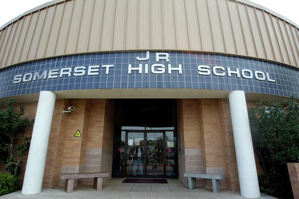 Somerset ISD’s board of trustees named region’s school board of the year