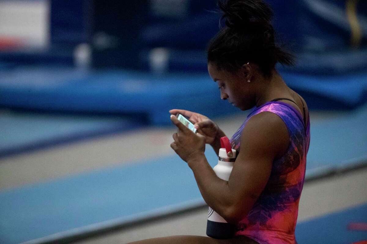 The physics of Simone Biles and her routines