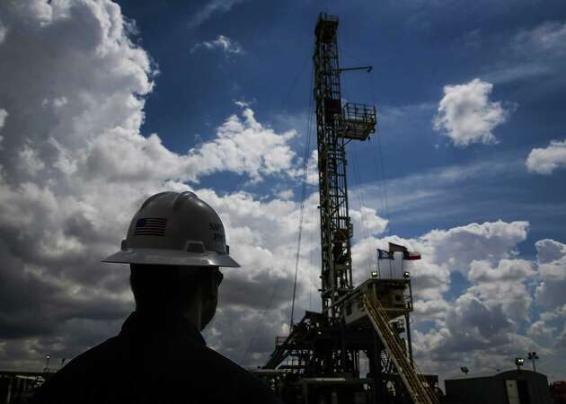 Story photo for Group: Texas oil and gas jobs make biggest leap in over a decade