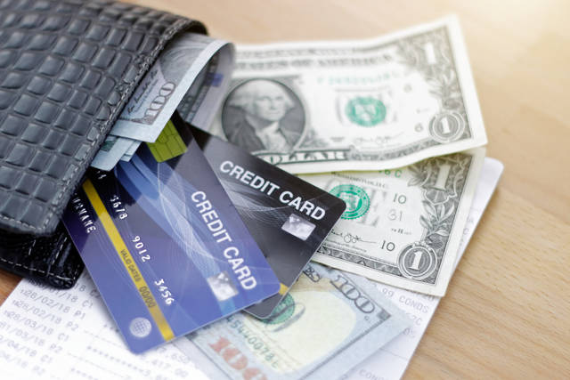 Commentary: Phil Kerpen - Credit card rewards are in political peril - Vimarsana News