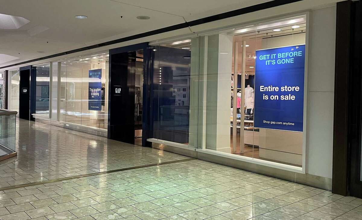 Some Gap stores reopen in Philadelphia as hundreds more prepare to go live  soon