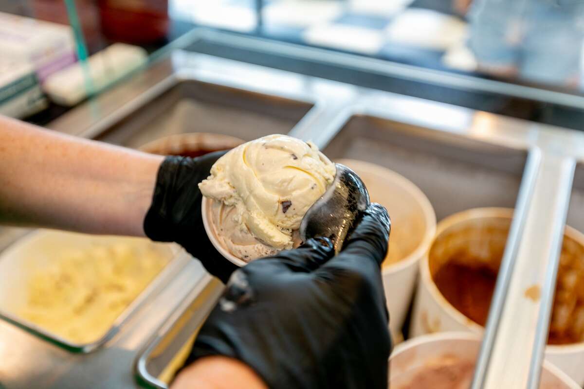 Can Connecticut ice cream be ranked? Two locals sampled the state's ice
