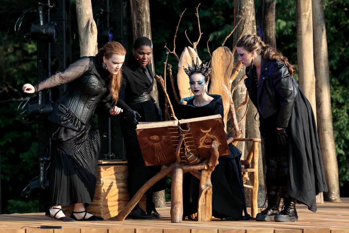 Review Glimmerglass Opera is back with 'The Magic Flute'
