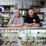 Η Mary Jane DuPont και ο σύζυγός της, ο Michael, φωτογραφήθηκαν στο κατάστημά τους, στο Μπανγκάνγκ, στο Γουίνινγκφορντ, περιτριγυρισμένες από σωλήνες και λαβίδες στις 16 Ιουλίου 2021