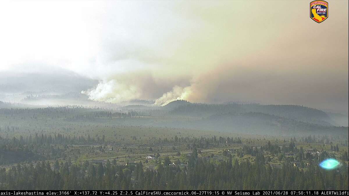 An image of the Lava Fire burning roughly 3 1/2 miles northeast of Weed, Calif.