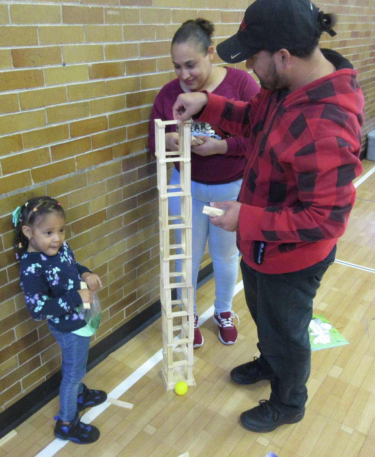 Children's Museum expands STEAM programs in Hartford area