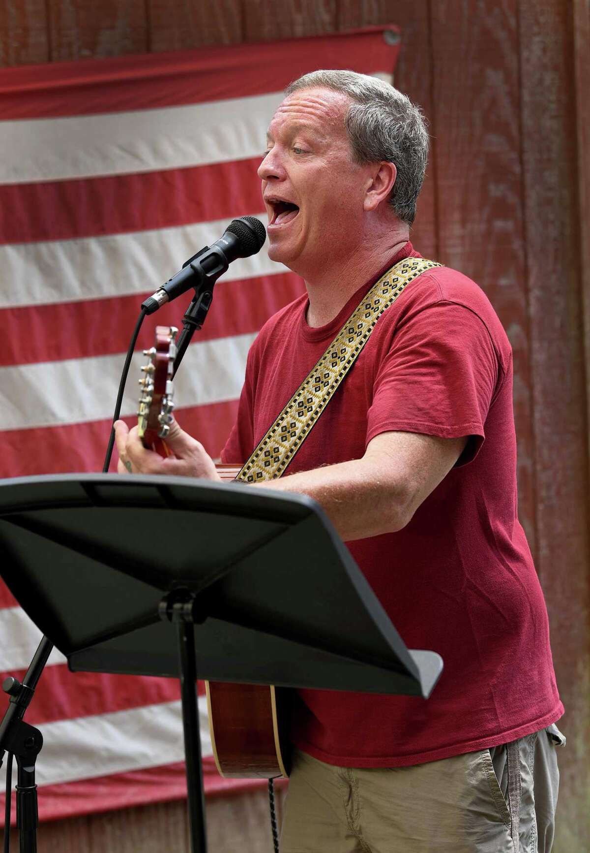 'A real lifeline:' Shelton farm offers up fresh food, entertainment