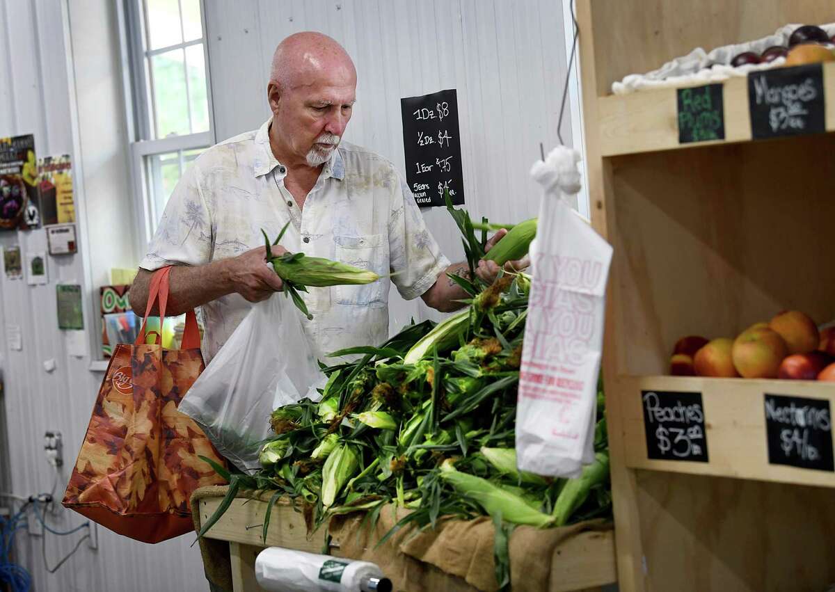 'A real lifeline:' Shelton farm offers up fresh food, entertainment