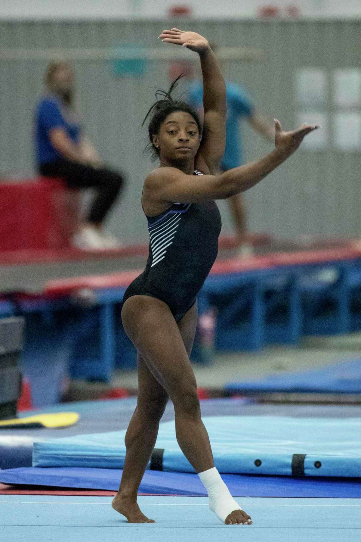 The artistry of Simone Biles in action