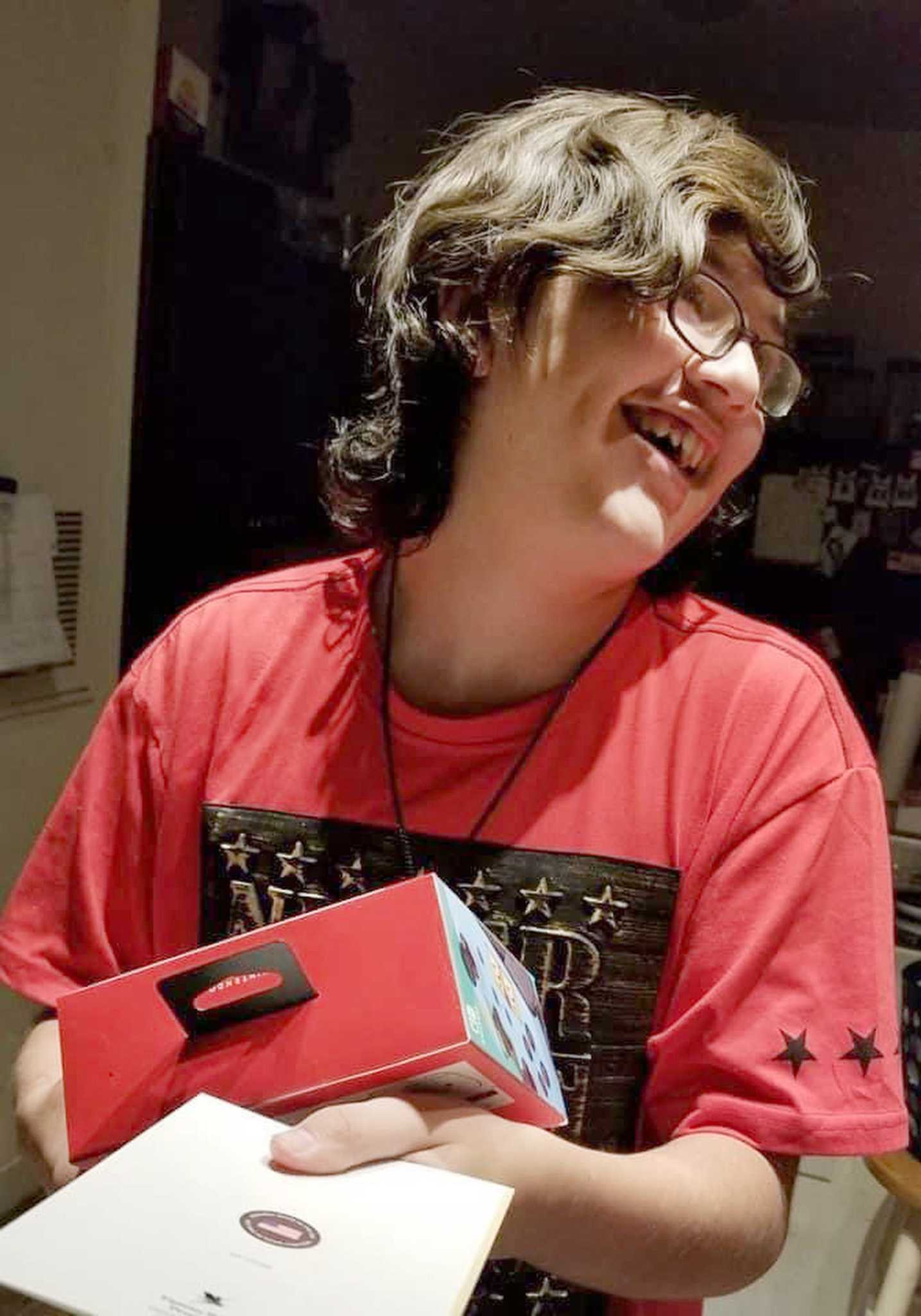 'We want justice': Teen fatally shot by stray bullet while playing video game, family says - Vimarsana News