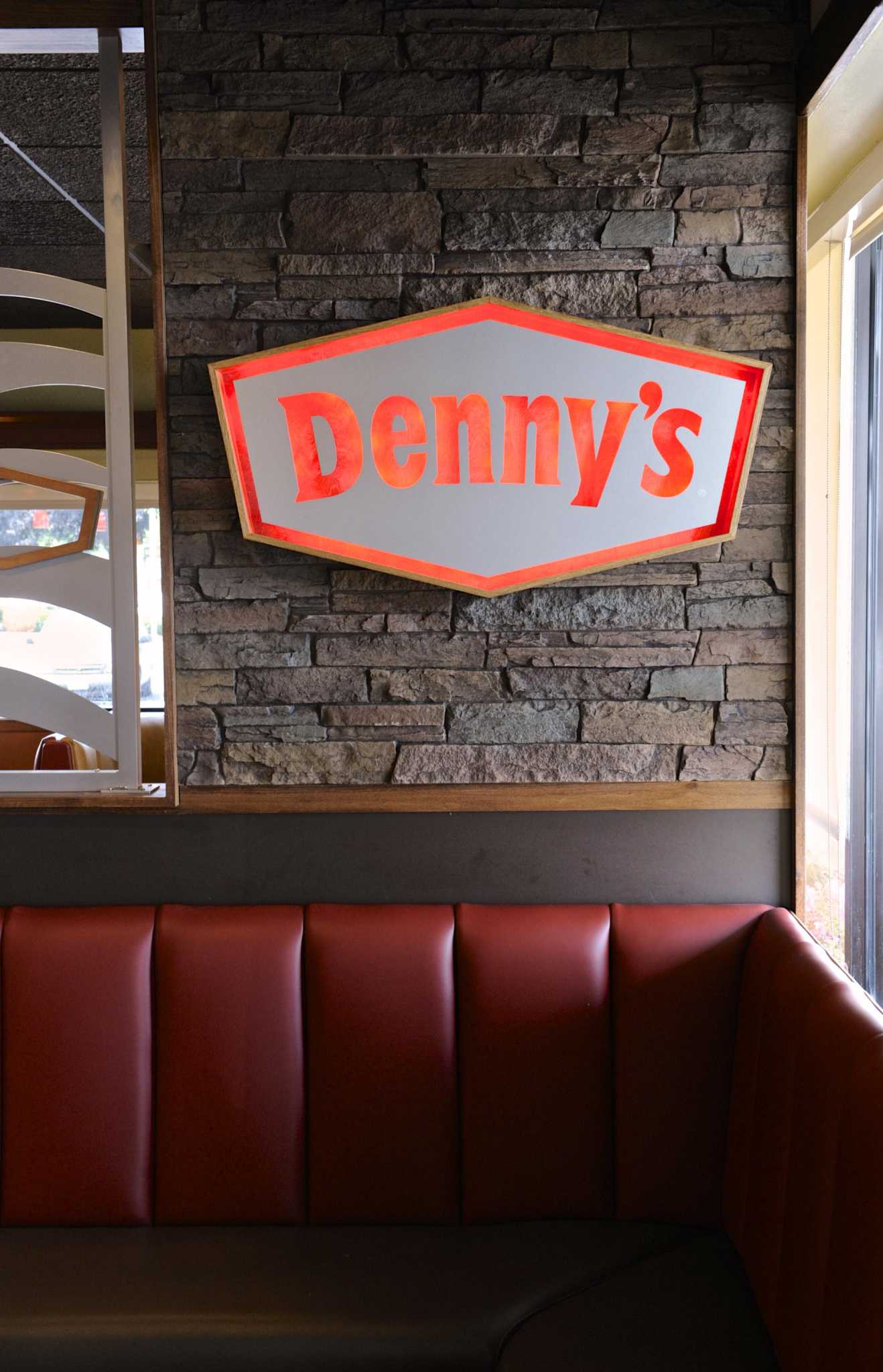 denny-s-franchisee-in-houston-ordered-to-pay-back-wages